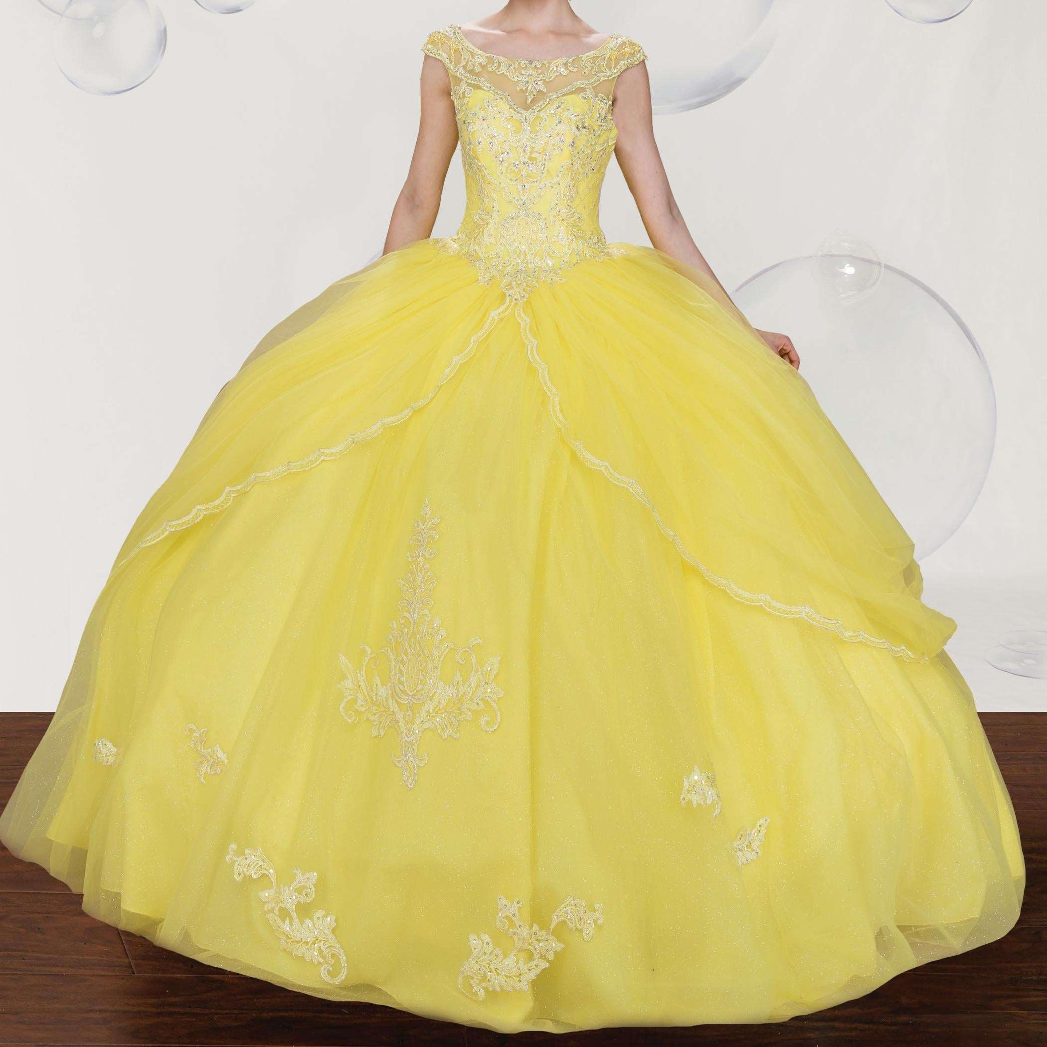 (LIVE 46) Gowns shine, lace details, light up occasions.