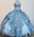 (LIVE 16) Gowns on, mermaid style, fashionable presence.